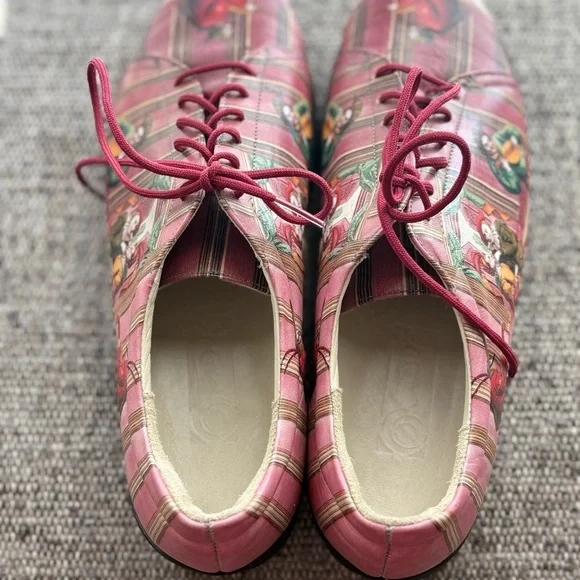 Vintage ICON Multicolor Patterned Women's Sneakers - Picture 5 of 10